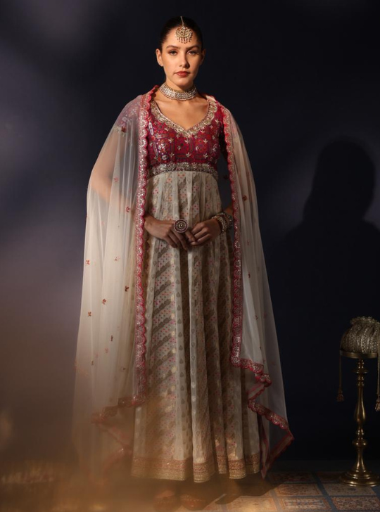Parola Banarsi Anarkali